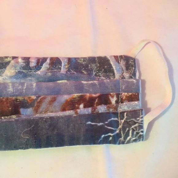 9 Inch Wire Masks - Picture 6 of 13